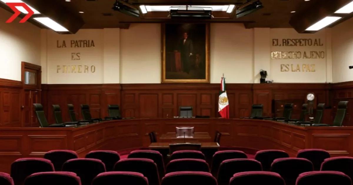Ministros de juguete, decisiones de Estado: El día que la justicia en México se hincó