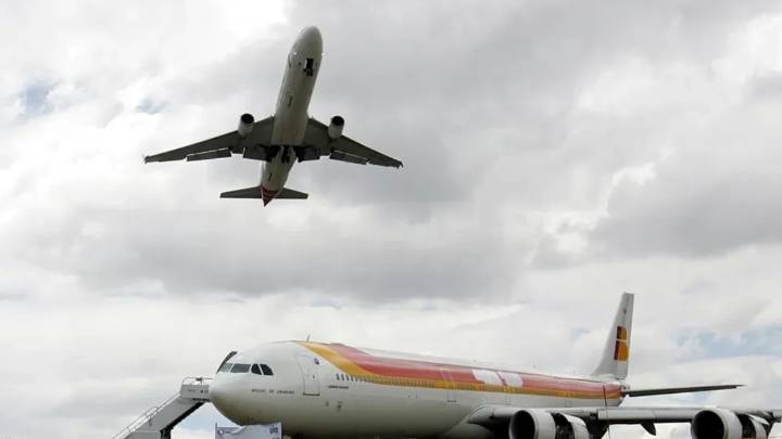 Venezuela revoca concesiones a seis aerolíneas por vínculos terroristas promovidos por EE.UU.
