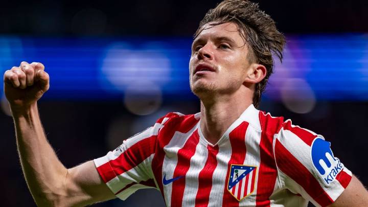 Man United want wing-back, have midfielder targets