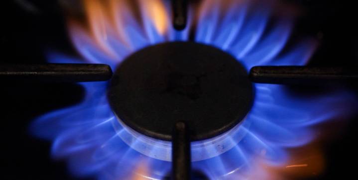 Cambios en las tarifas de luz y gas: a partir de enero, 7 millones de familias pierden los subsidios