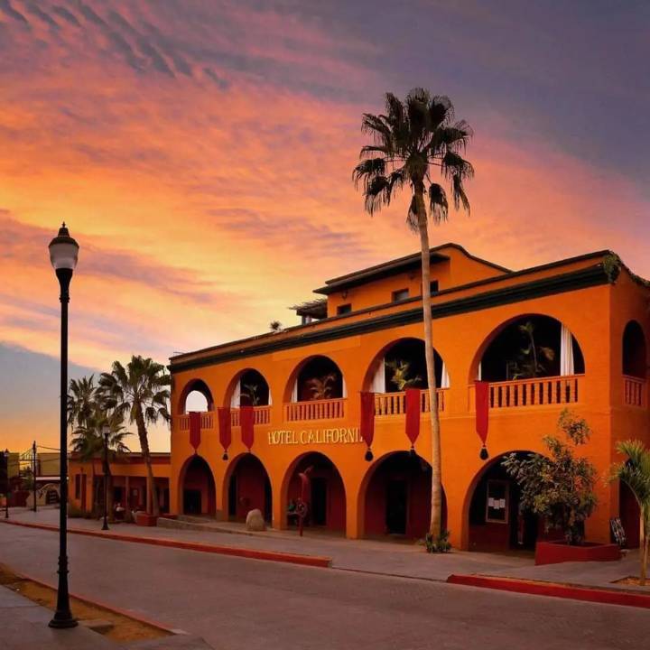 ¿Por qué es famoso Todos Santos y por qué es el mejor lugar para vacacionar ...