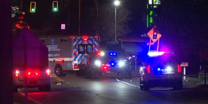 Car strikes 2 pedestrians, including one in wheelchair in North Augusta