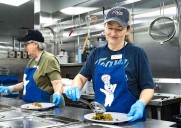 Where to eat on Thanksgiving: Several Northwest Arkansas organizations offering free meals; some restaurants, stores to remain open Thursday