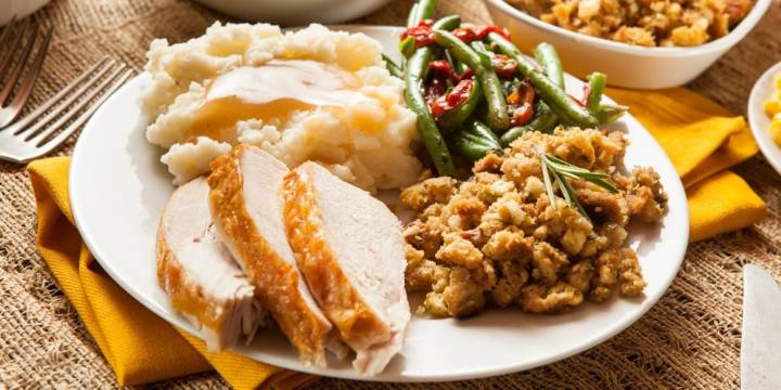Catholic Charities offering free Thanksgiving meals on Thursday