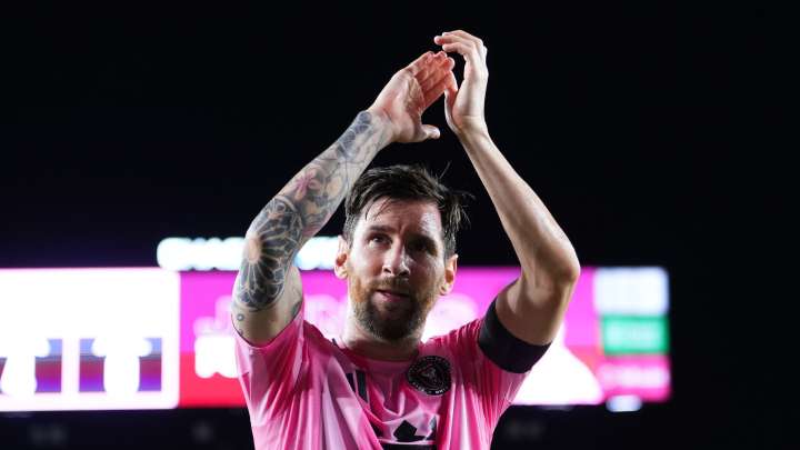 Lionel Messi reaches stunning milestone that says everything about rivalry with Cristiano Ronaldo