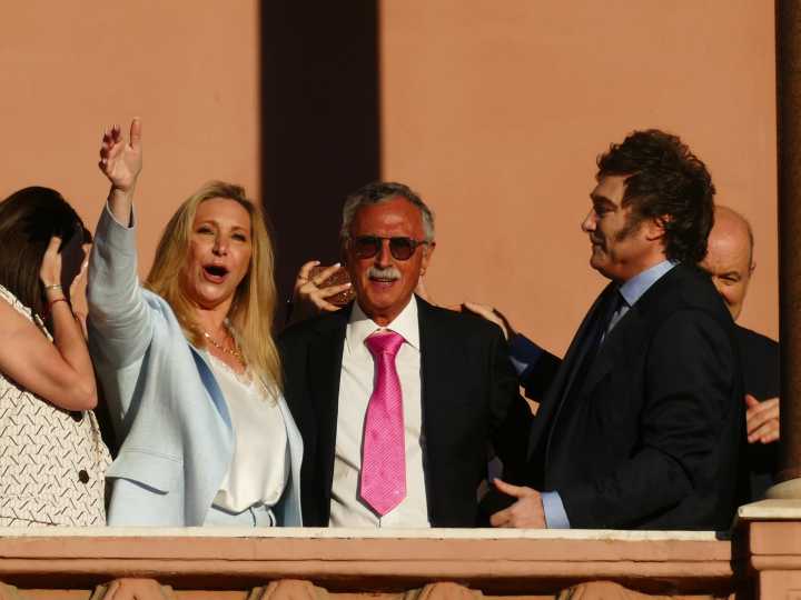 Tras la insólita exposición antivacunas en el Congreso, el Ministerio de Salud respaldó el plan oficial de inmunización: "Es seguro y salva vidas"