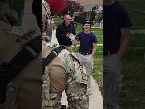 Federal Agents Carry Out Immigration Arrests in Chicago Amid ‘Operation Midway Blitz’ #shorts