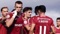 El Real Murcia resucita en el duelo de colistas