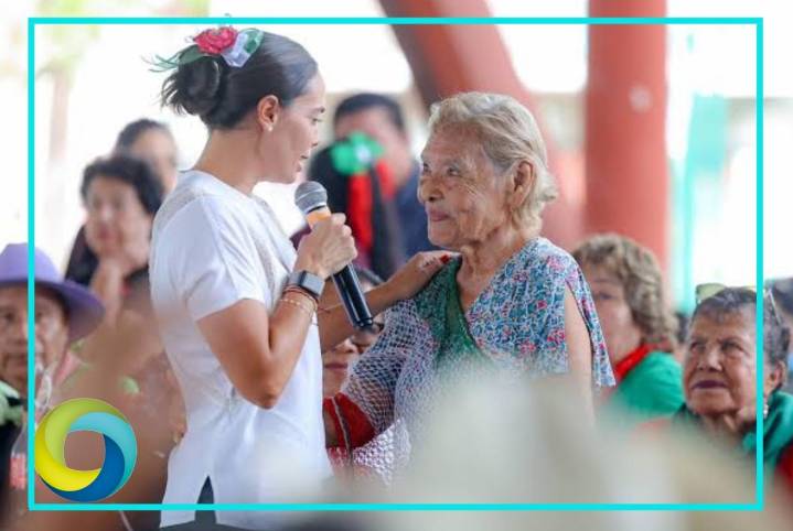 Denuncian a Ana Paty por ignorar a los adultos mayores: los quiere callar con una despensa