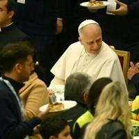Pope urges leaders not to leave poor behind
