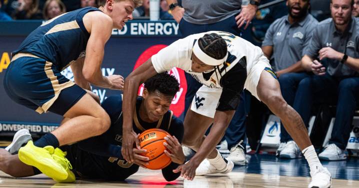 Mountaineers open season with win over Mount St. Marys