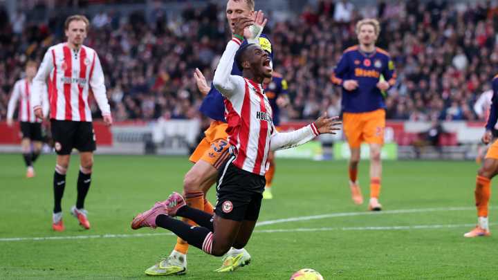 'That's ridiculous' - Controversial Brentford penalty decision sparks stunning on