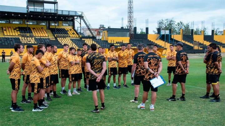 Mitre depura el plantel: las primeras bajas y los nombres que regresan para el 2026