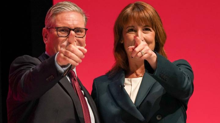 No 10 blames Labour MPs for market jitters