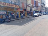 Comerciantes porteños esperan que desde el 15-N aumenten las ventas de ropa y calzado