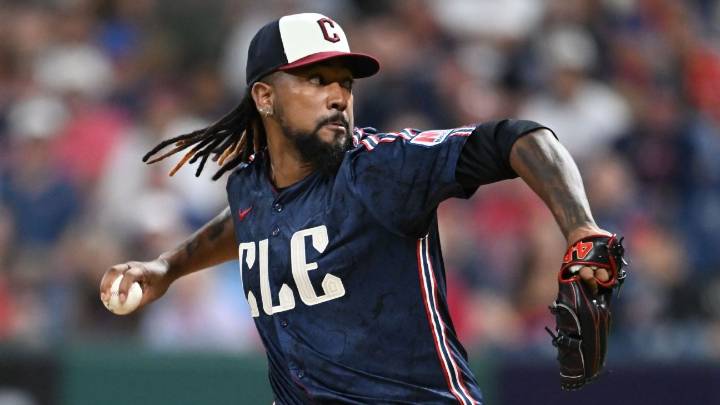 Guardians' Emmanuel Clase, Luis Ortiz indicted for pitch rigging