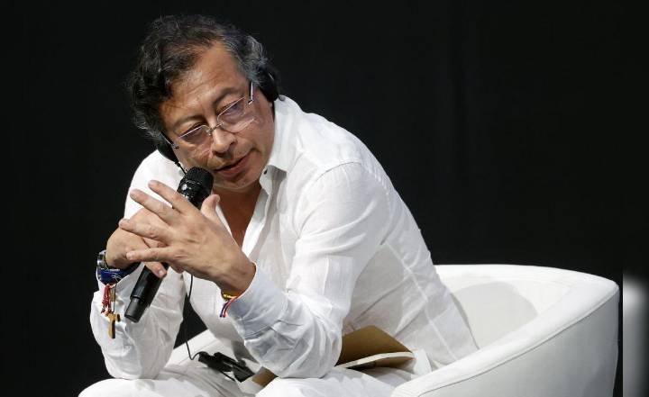 Ministro del Interior de Colombia aclara que Petro no ordenó suspender cooperación con Estados Unidos