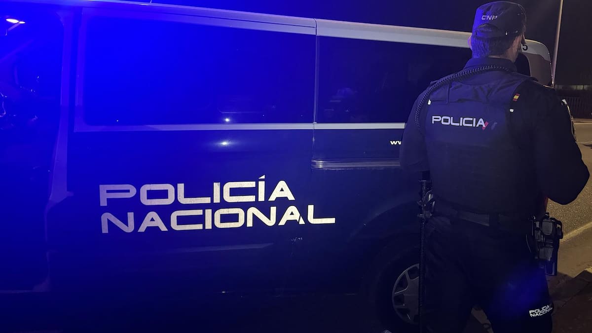 A prisión dos hombres por arrastrar a una mujer por el suelo en Salamanca para robarle sus joyas