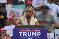 Dimite Marjorie Taylor Greene, la congresista MAGA considerada "traidora" por Trump