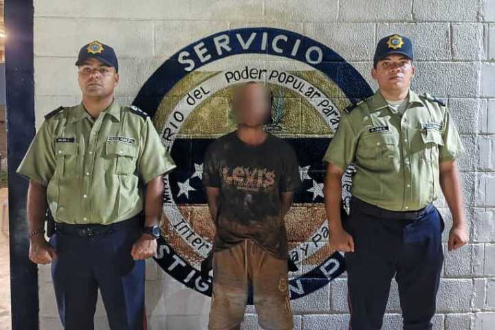 ¡Escalofriante! Detienen a hijo en Las Trinitarias por brutal agresión a su madre.