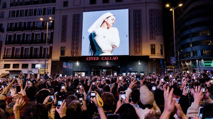 «Lux», el nuevo disco de Rosalía, se filtra en Internet a dos días de su lanzamiento oficial