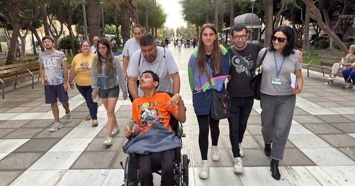FAAM promociona la vida independiente de un centenar de almerienses con discapacidad
