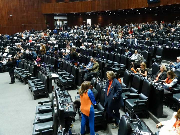 Envía presidenta cuatro iniciativas a diputados