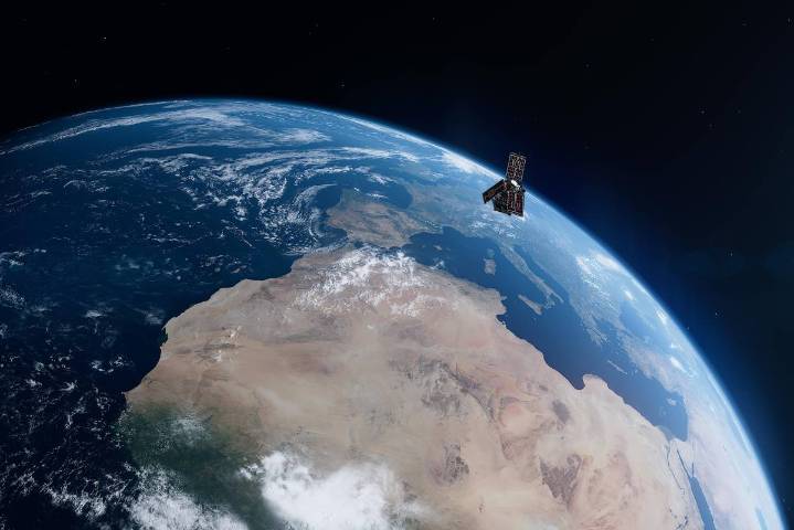 Despega el Falcon 9 con la misión europea HydroGNSS