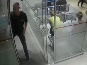 Se llevó a su madre de una clínica de La Plata sin el alta médica y volvió a romper todo: "Andate, tu vida corre peligro"