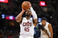 DraftKings Promo Code: Get $200 Bonus For NBA Cup, CFB, NFL Week 12 Games