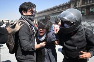 Violenta jornada en México: protestas de la “Generación Z” escalan a graves disturbios frente al Palacio Nacional