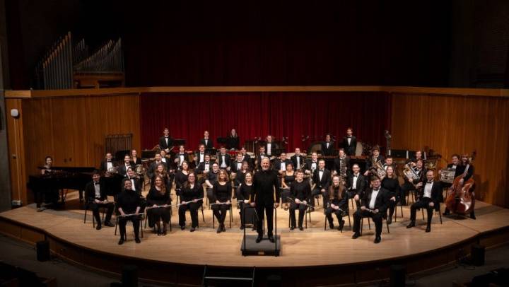 UW-Stevens Point hosts choir, jazz and wind concerts in…