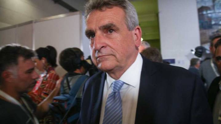 Agustín Rossi: "Hay personal militar que cumple sus horas de trabajo y el resto del tiempo hace Uber, Cabify”