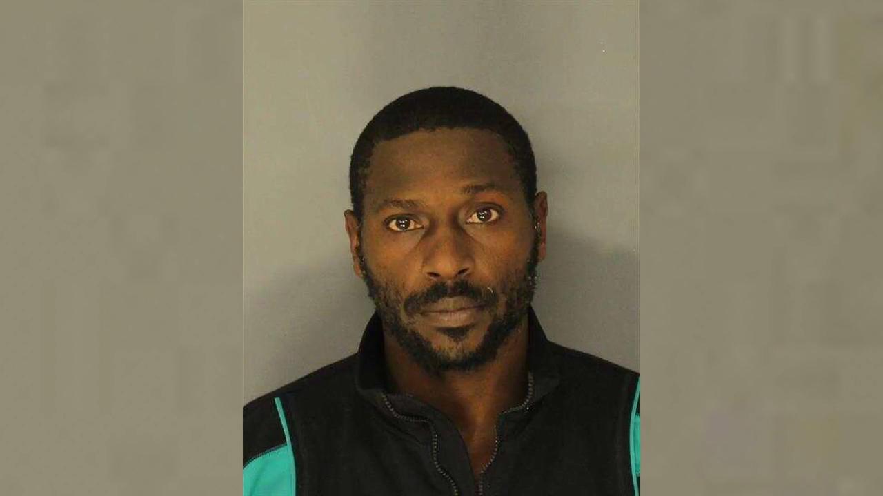 Ex-NFL star Antonio Brown arrested on attempted murder charge in Miami shooting