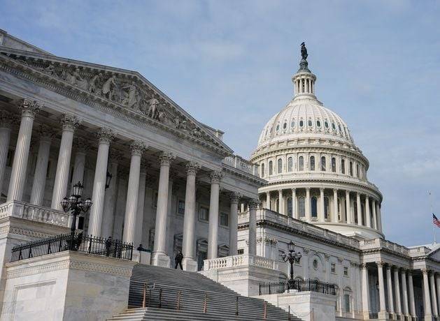 US House and Senate votes overwhelmingly to force release of Epstein files