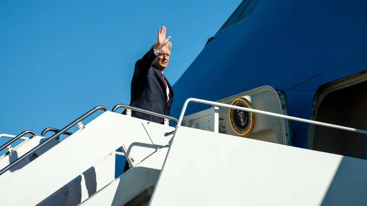 Donald Trump is the 1st sitting US president at a regular-season NFL game since Jimmy Carter in 1978