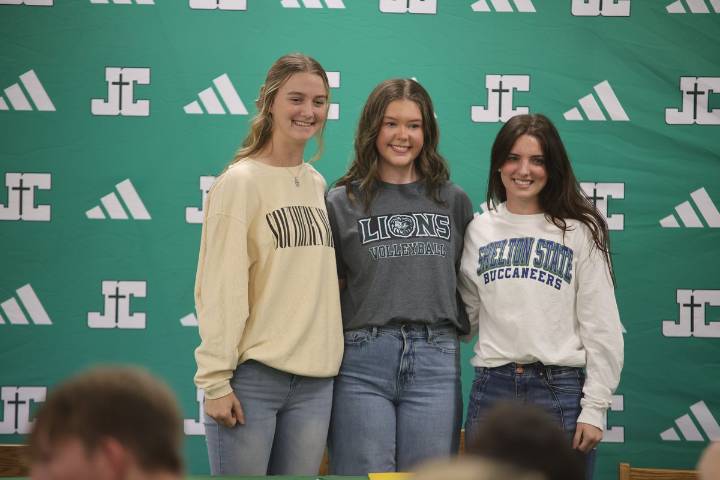 JCCHS honors 3 fall signees