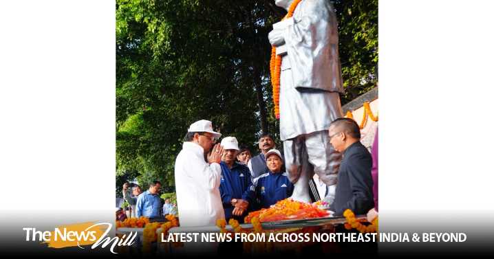 Uttarakhand: CM Dhami pays floral tribute to Sardar Vallabhbhai Patel on the occasion of his 150th birth anniversary