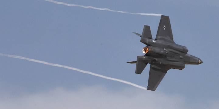 Donald Trump autorizó la venta de los cazas F-35 que solicitaba Mohamed Bin Salmán para Arabia Saudita