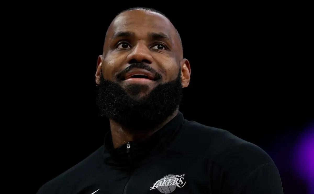 Celtics legend makes it clear what he would do with LeBron James if he were the Lakers’ GM