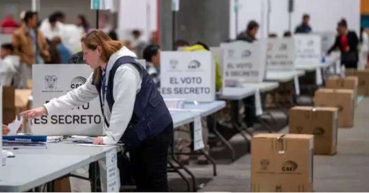 No triunfó el referendo de Ecuador:  rechazaron regreso de bases militares de EE. UU. y nueva Constitución