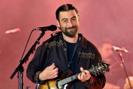 Noah Kahan Embraces the 'Snooze Fest' Label With a Smile