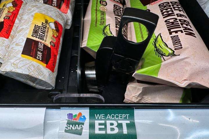Trump administration says SNAP will be partially funded in November