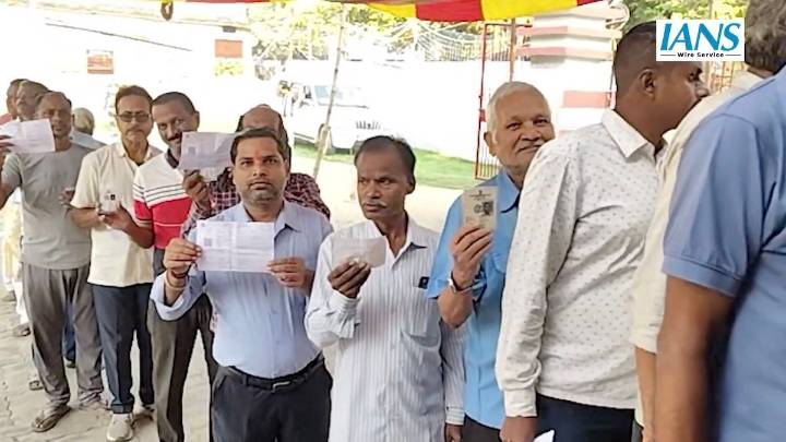 Mock poll concludes; voting begins as Bihar goes to elections in Phase
