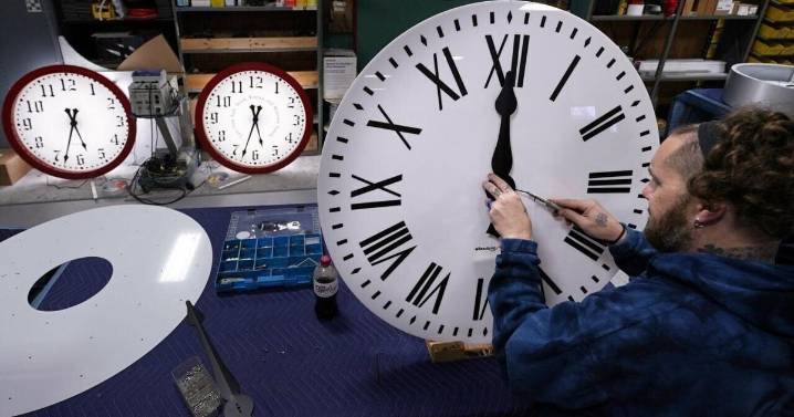 Nixon wanted it. Trump wants it. Should daylight saving time be permanent?