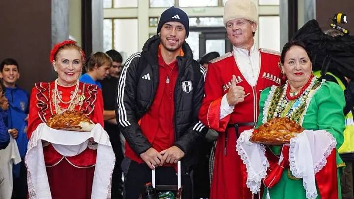 Con la mira puesta Chile: Perú llegó a Sochi para encuentro amistoso ante La Roja
