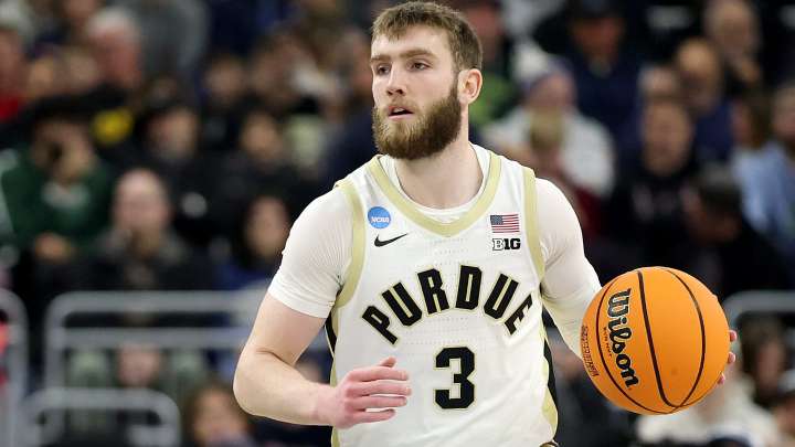 Can Purdue's Braden Smith break NCAA Division I assists record?