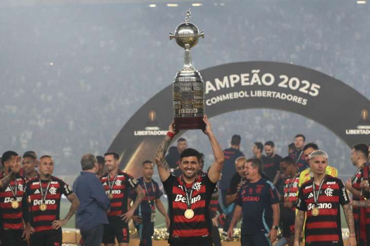 Flamengo y Lanús se consagraron campeones continentales en noviembre