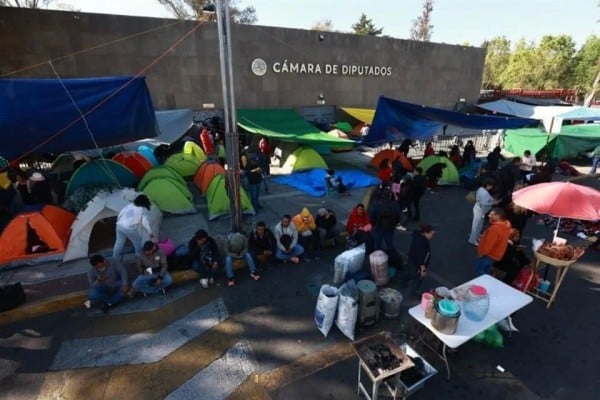 Chantajea la CNTE con parar el Mundial