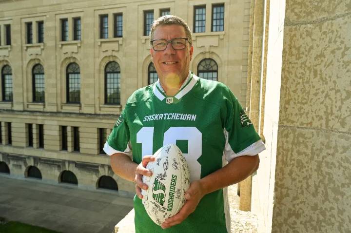 Scott Moe says Friday will be ‘Green and White Day’ in Saskatchewan ahead of CFL West Final